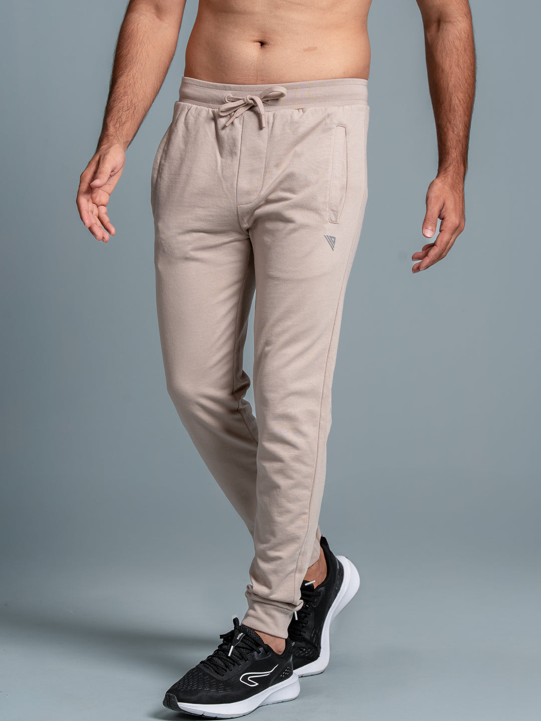 Men Combed Cotton Rich Jogger with Side Pockets Beige EJ7