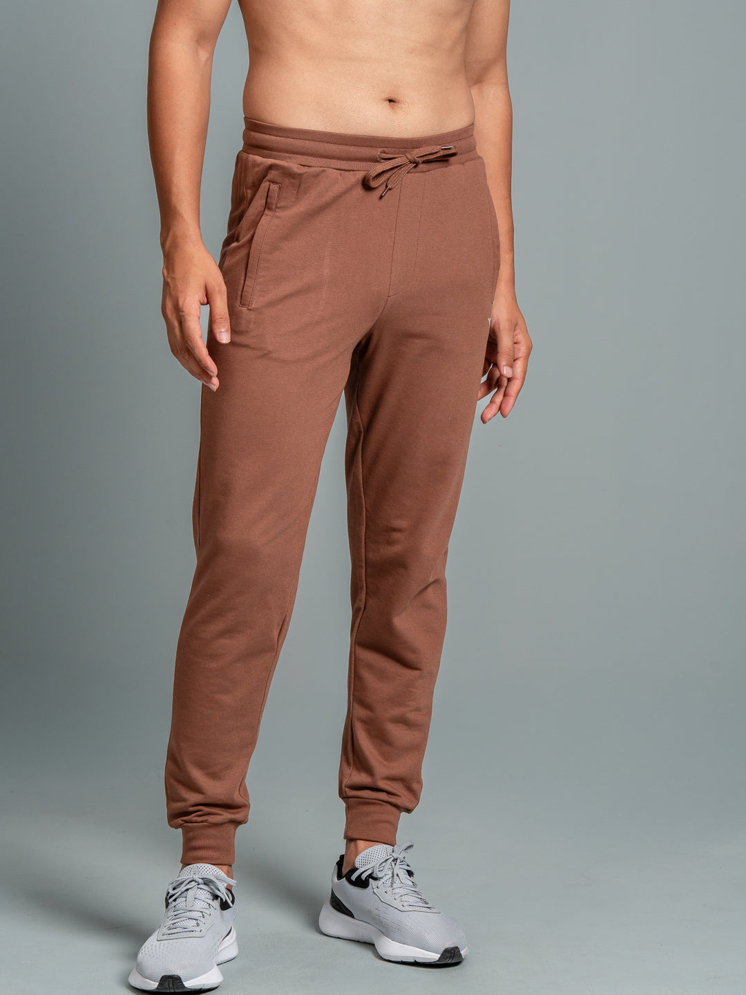 Men Combed Cotton Rich Jogger with Side Pockets Camel EJ5