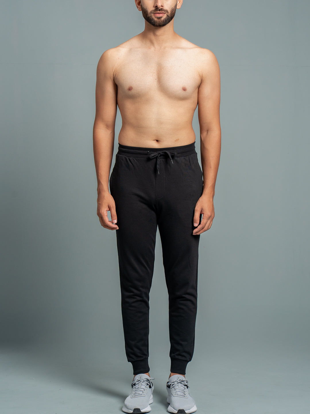 Men Combed Cotton Rich Jogger with Side Pockets Black JP3