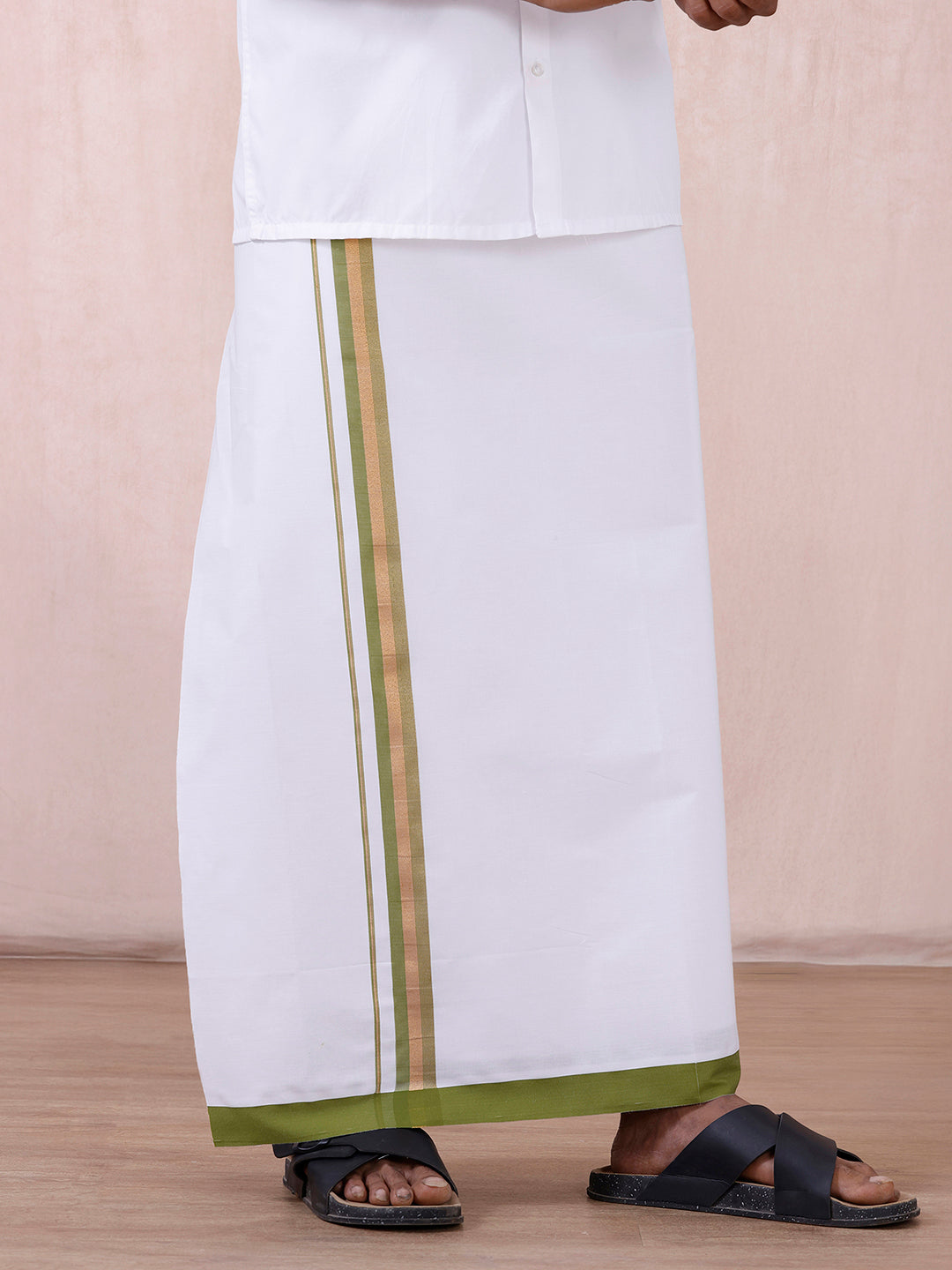 Men 100% Cotton Single Layer White Dhoti with Fancy Jari Border GR08