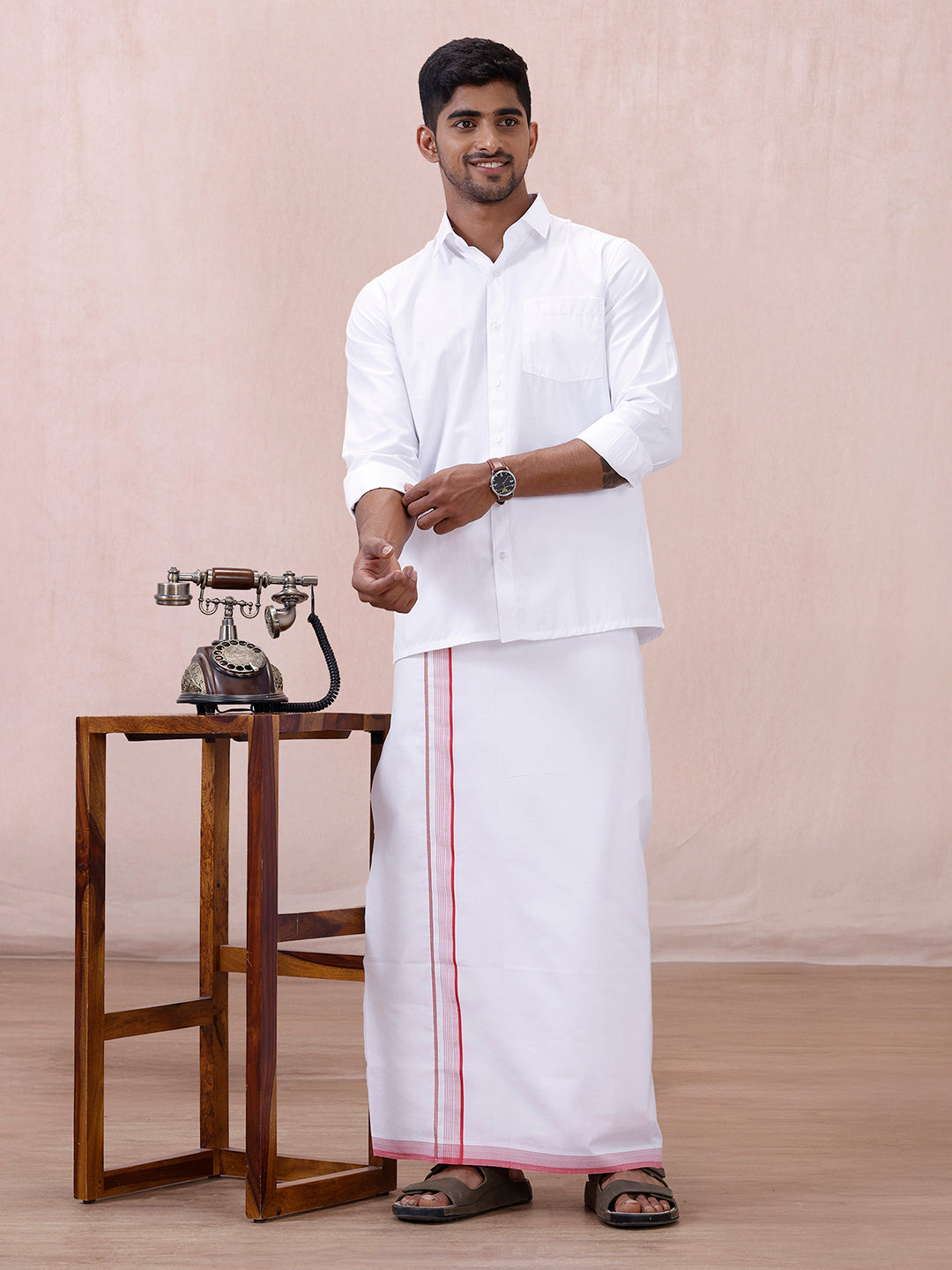 Men 100% Cotton Single Layer White Dhoti with Fancy Jari Border HW01