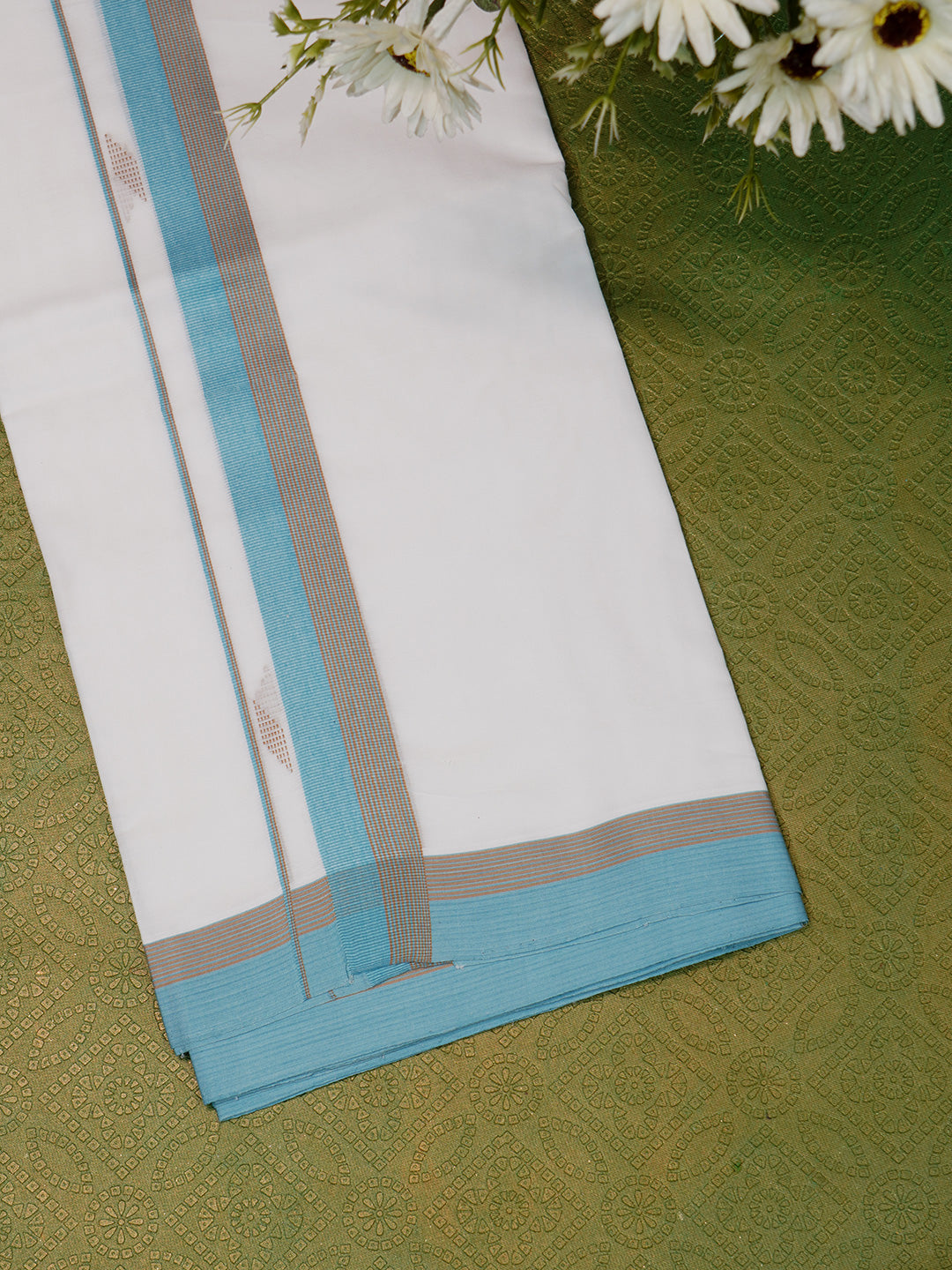 Men Premium Handloom White Dhoti with Fancy Border HLM53