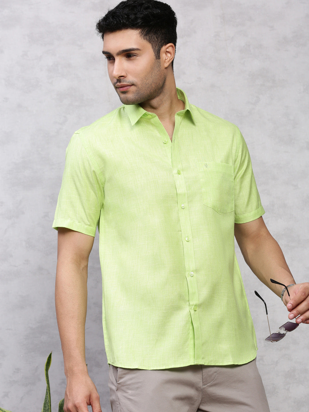 Men Cotton Rich Shirt Light Green T12 CK1