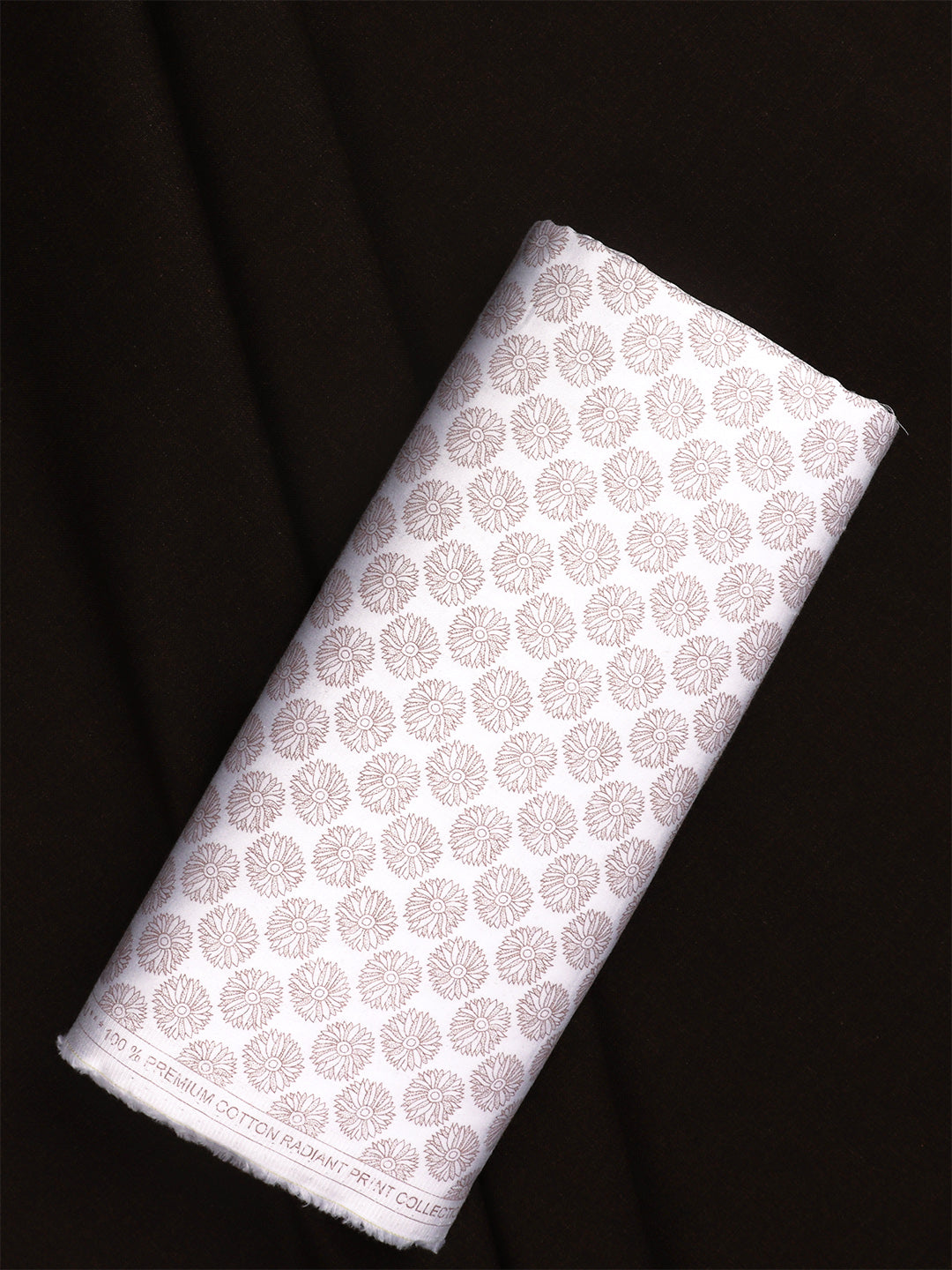 Men 100% Cotton Printed Shirting & Suiting Gift Box EM02