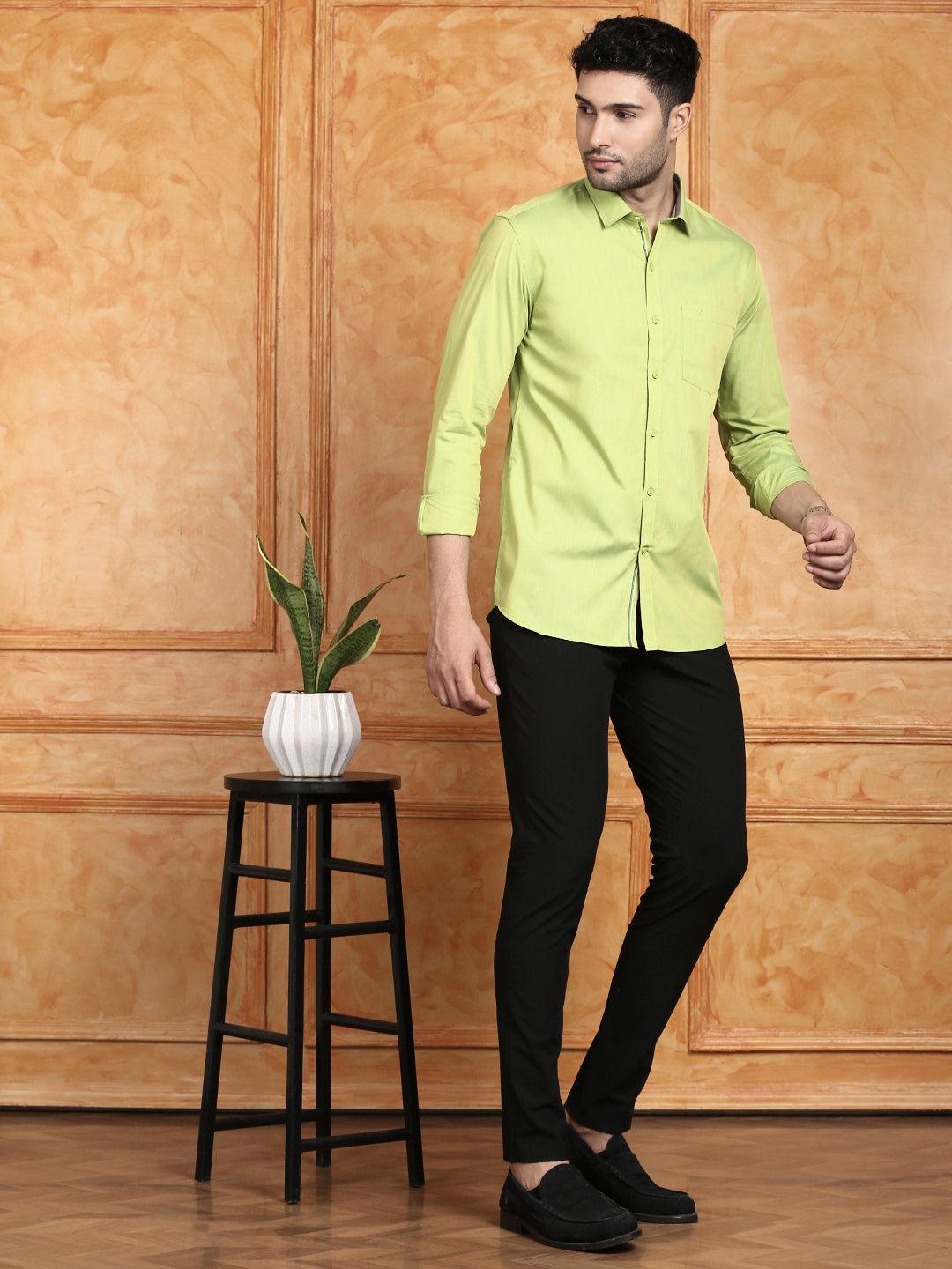 Men 100% Cotton Green Shirt G112