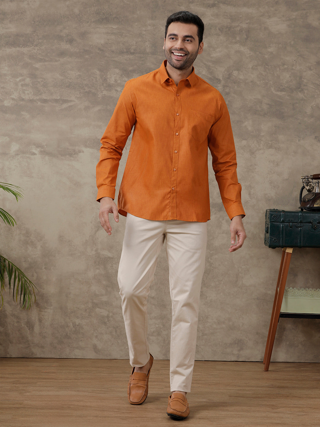 Mens Cotton Rich Shirt Saffron T40 TP7