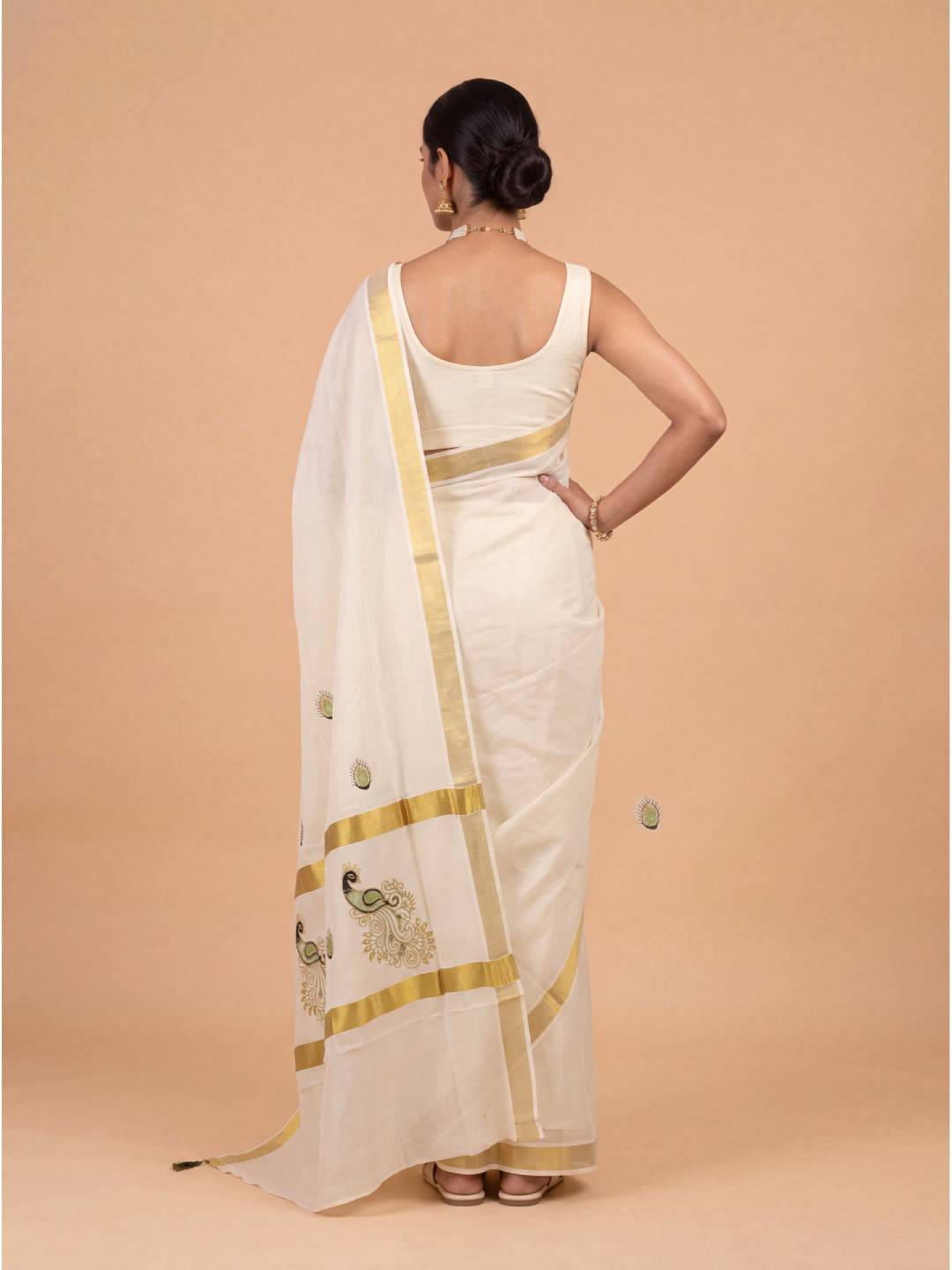 Women Kora Cotton Cream Double Bondhu Embroidered Kerala Saree KLS51