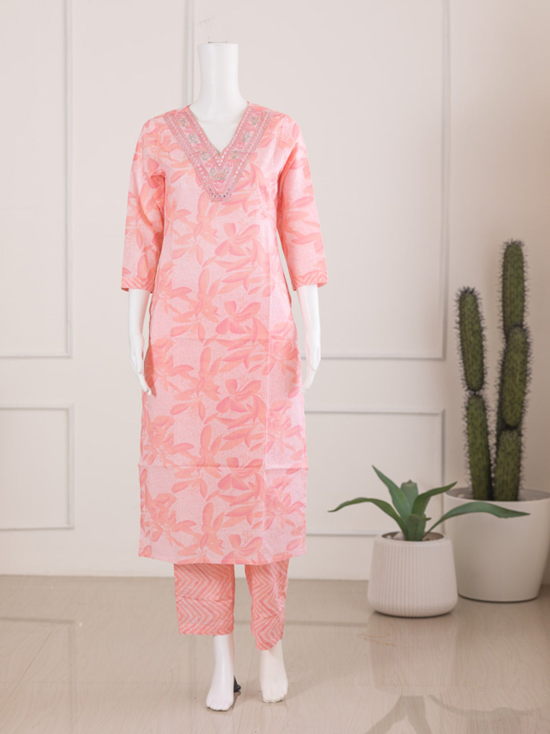 Women Pink Cotton Kurti Set EKS68