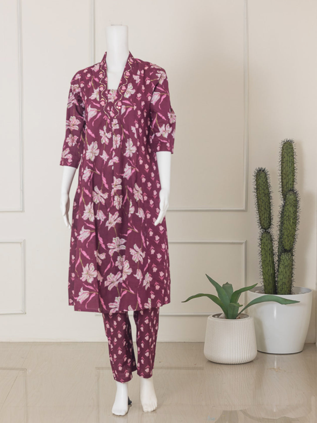 Women Grape Cotton Kurti Set EKS66