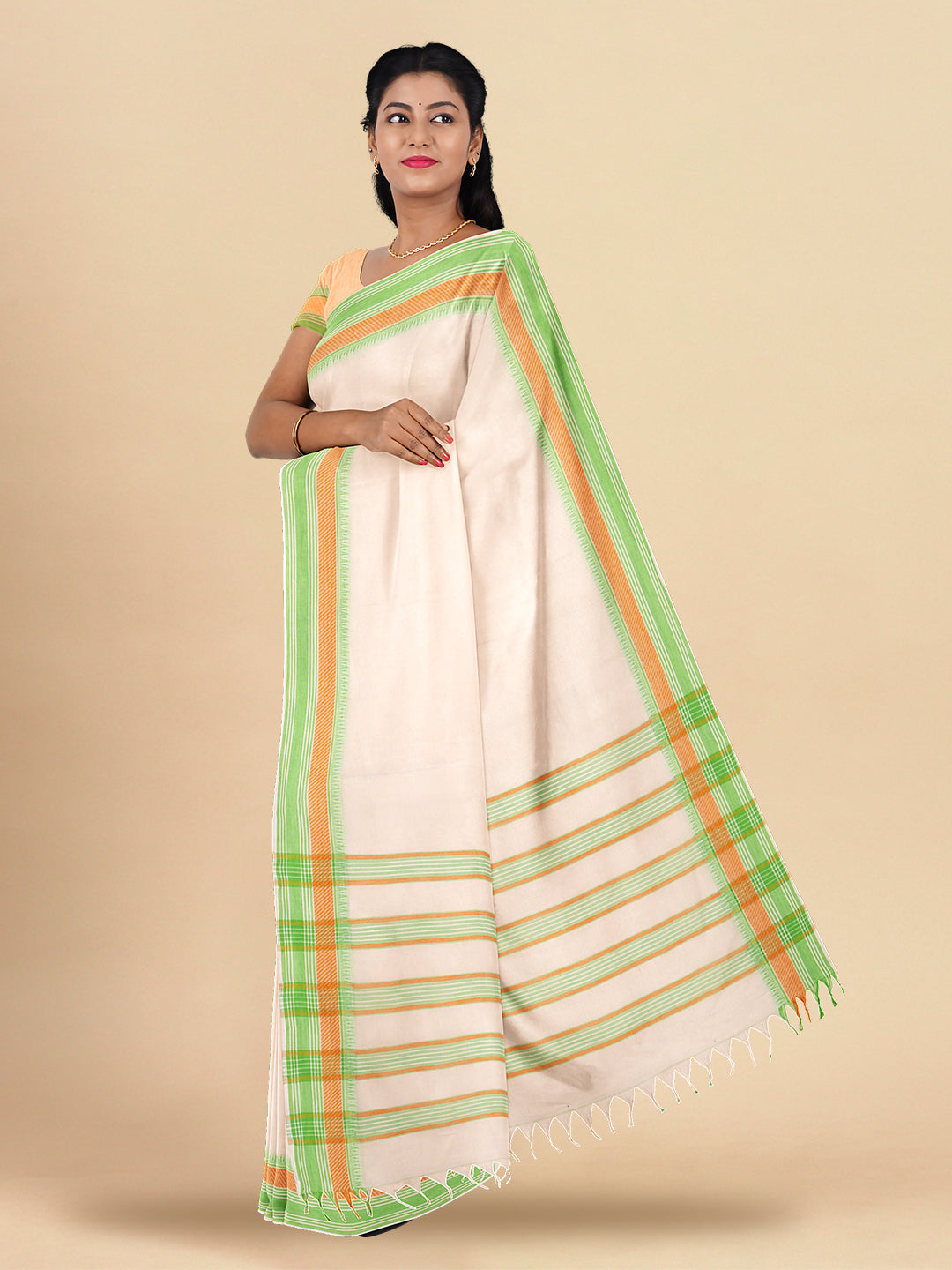 Womens Pure Cotton Plain Off White with Green Colour Border Saree PCS17