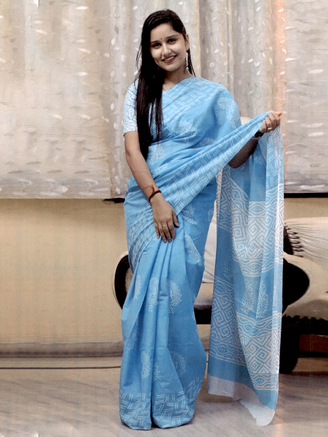Womens Gorgeous Blue Colour All over Printed Pure Cotton Saree PCS36