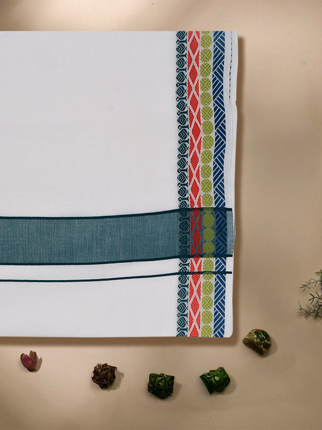 Men Cotton Green Fancy Border Panchakacham with Angavasthram (9+5) JD03