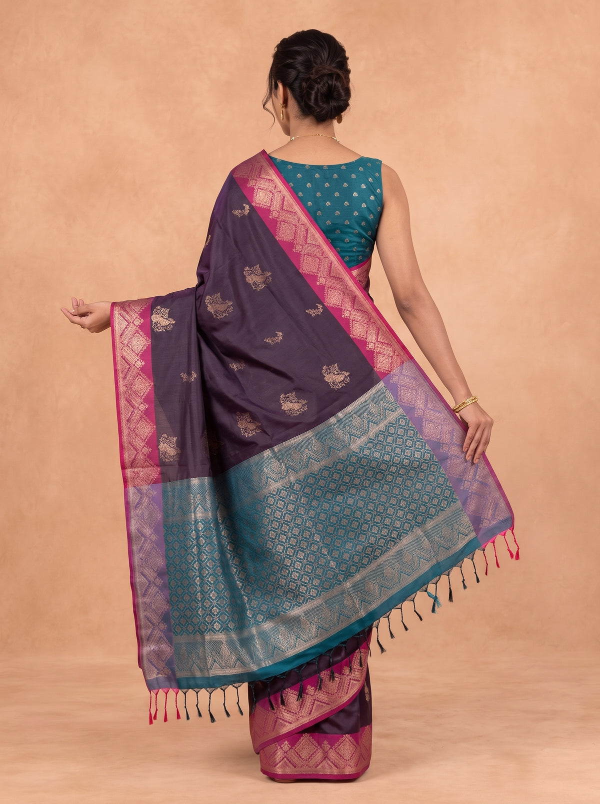 Women Soft Silk Dark Purple With Dark Pink Saree SS460