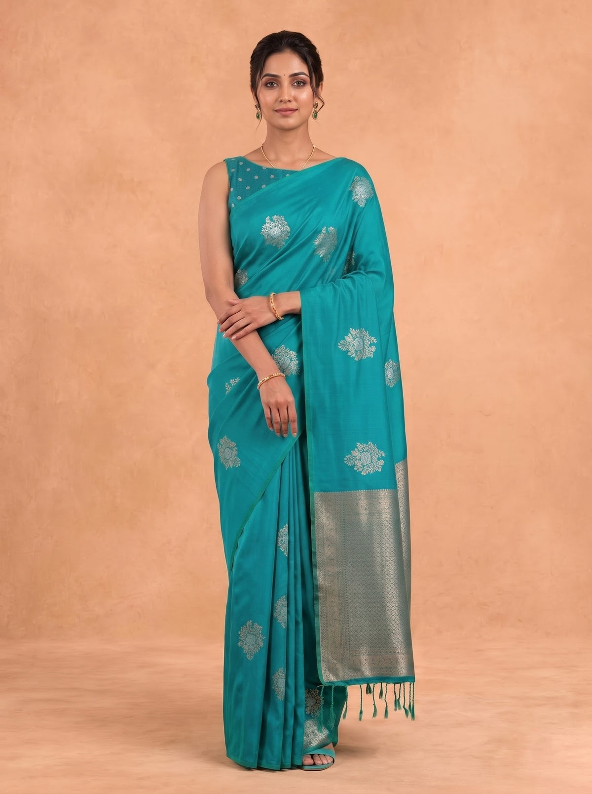 Women Soft Silk Ramar Green Saree SS489