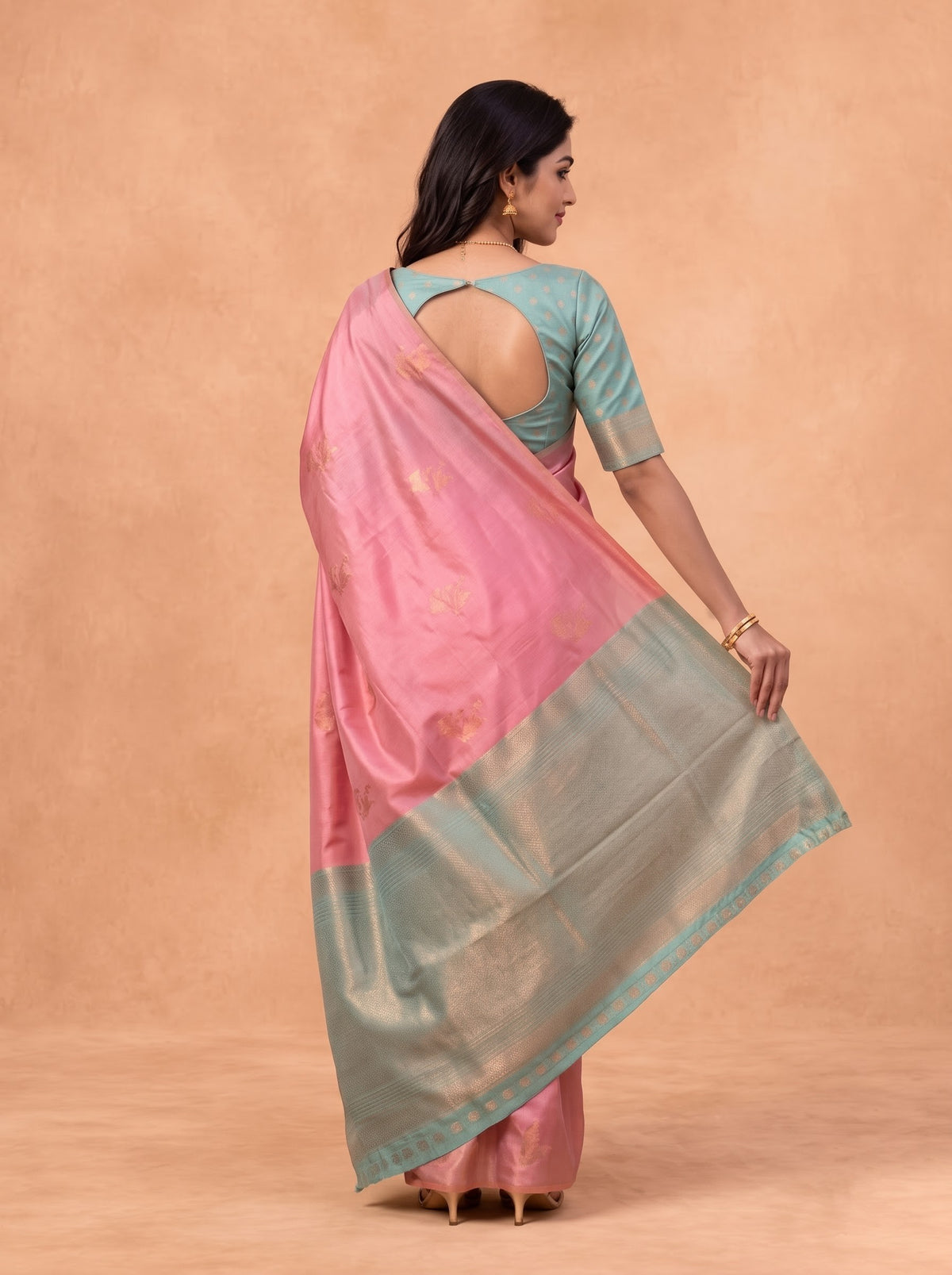 Women Soft Silk Pink with Green Saree SS516