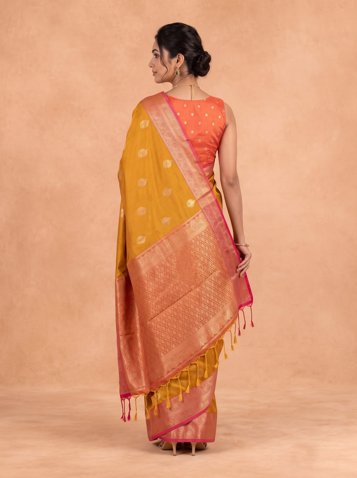 Women Soft Silk Mustard Yellow with Pink Saree SS424