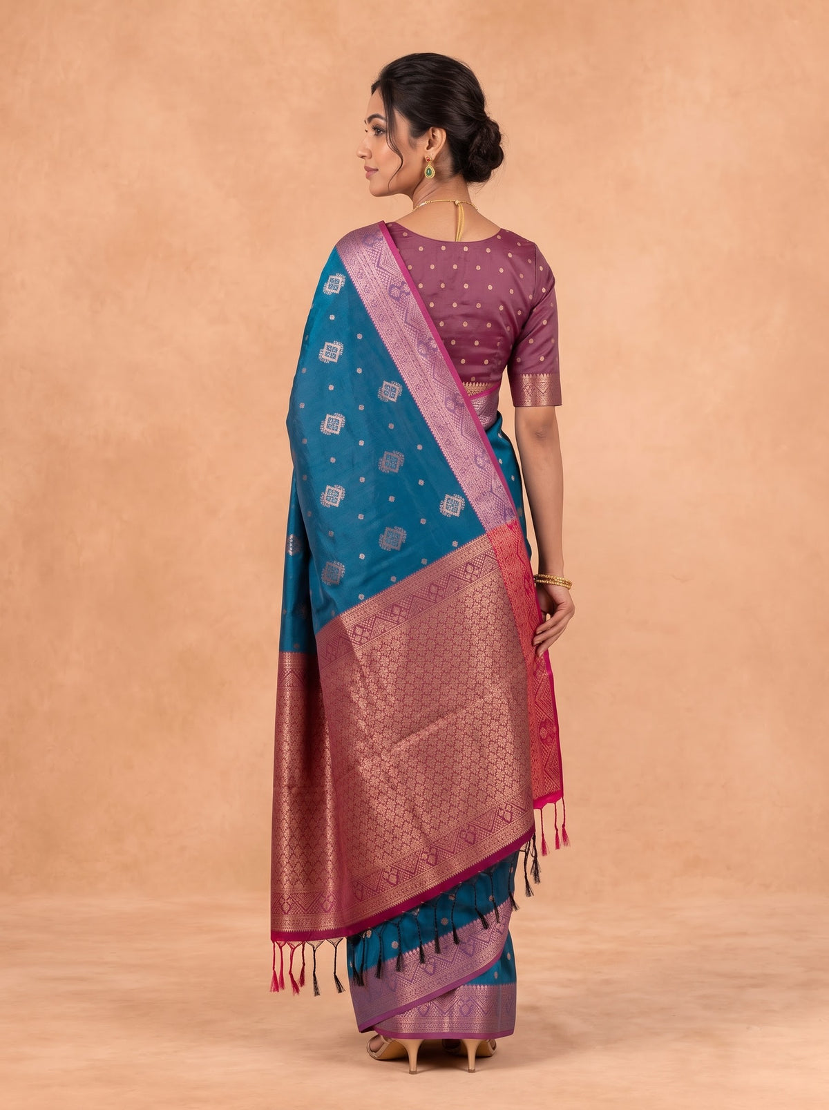 Women Soft Silk Teal Blue with Pink Saree SS452