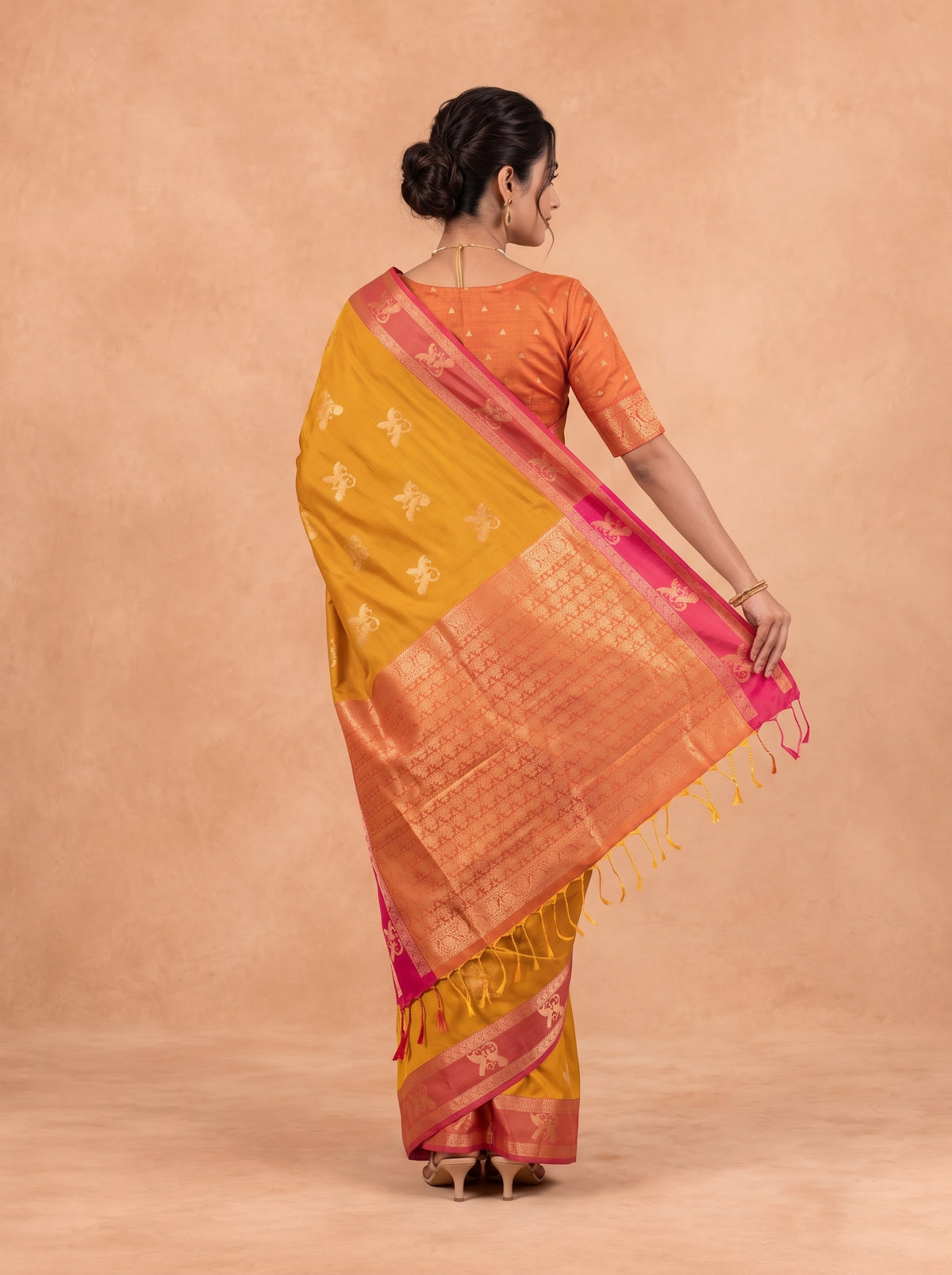 Women Soft Silk Mustard With Dark Pink Saree SS457