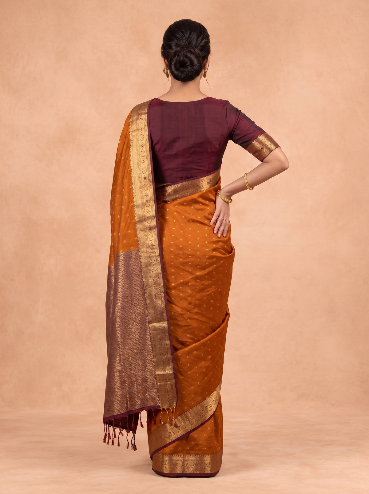 Women Soft Silk Rust Orange With Maroon Saree SS466