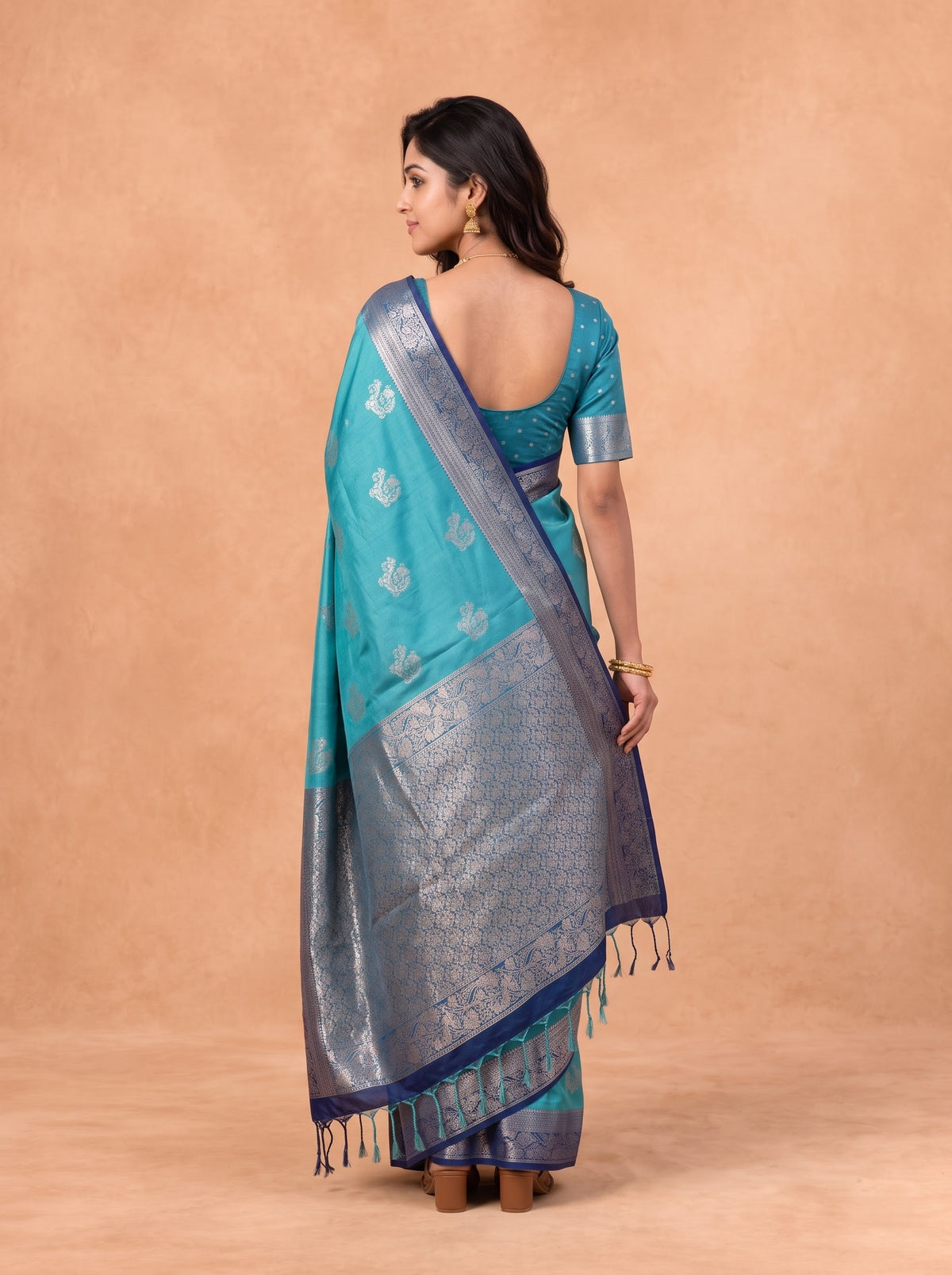 Women Soft Silk Green with Navy Saree SS467