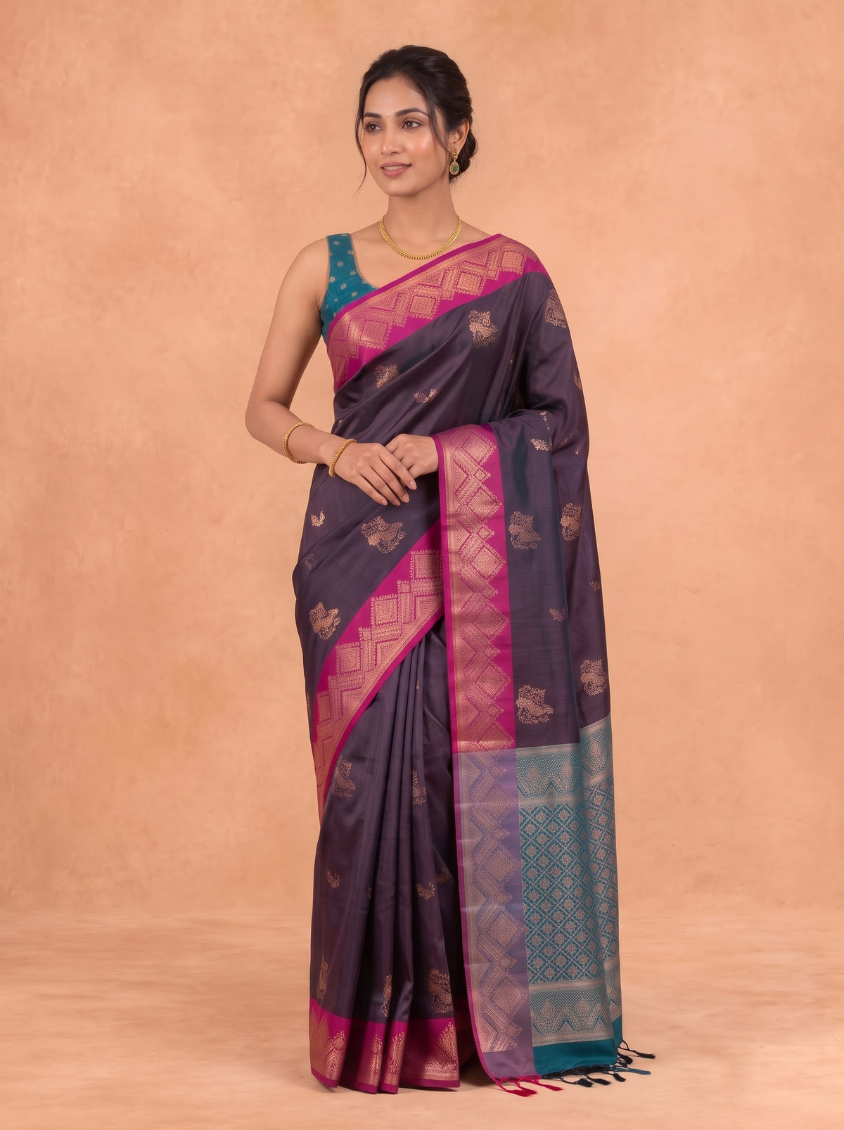 Women Soft Silk Dark Purple With Dark Pink Saree SS460