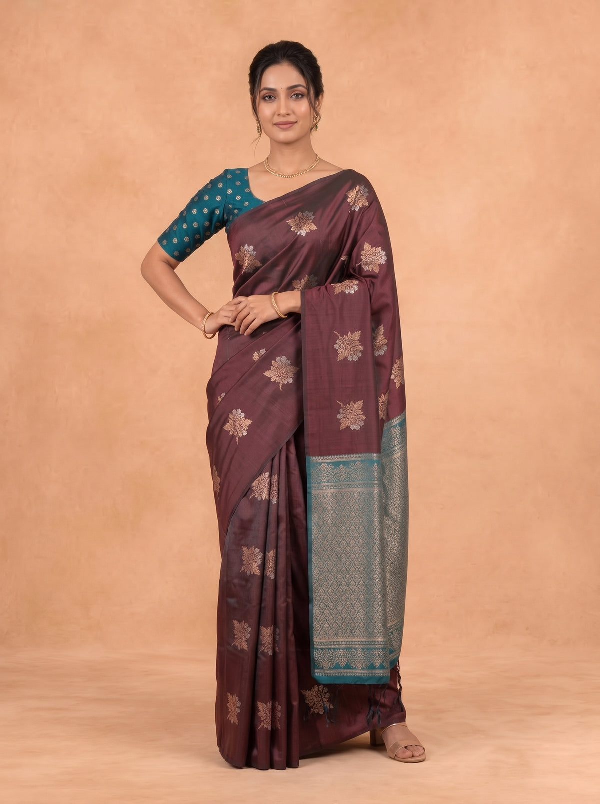 Women Soft Silk Maroon With Green Saree SS482
