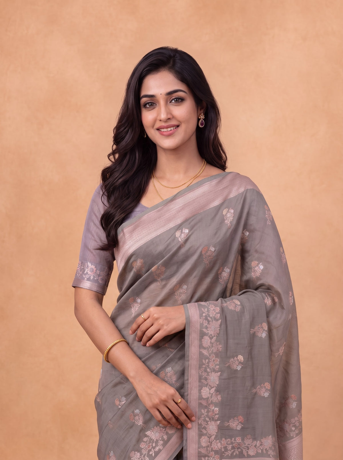 Women Soft Silk Grey Saree SS512
