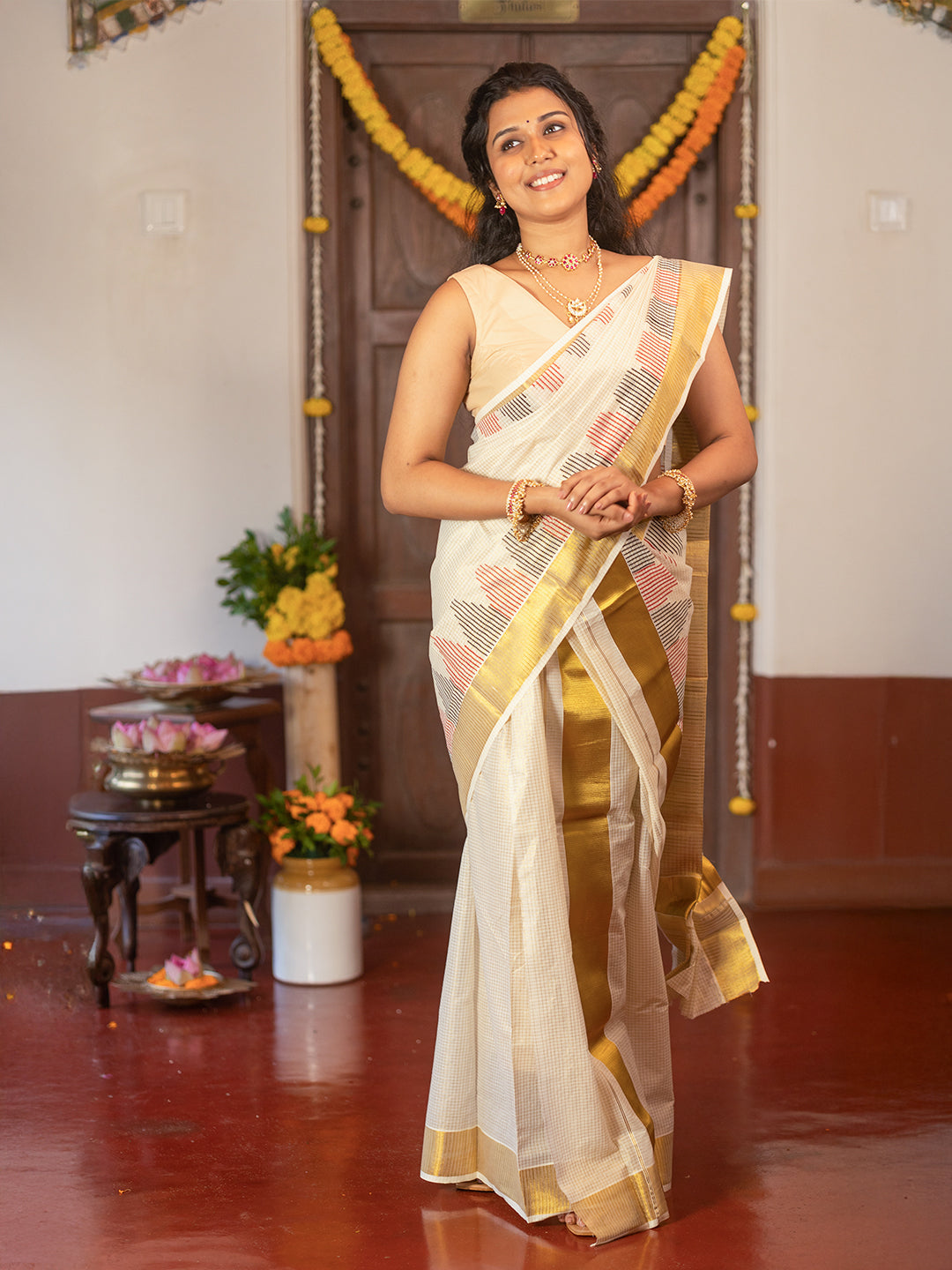 Women Kerala Cotton Single Set Mundu Saree with Checks Design KS176
