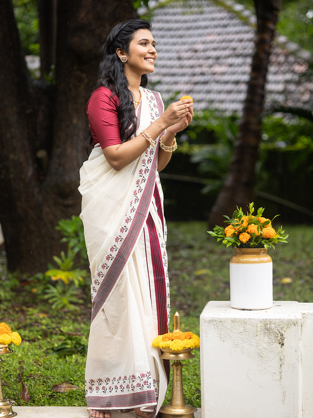 Women Kerala Cotton Set Mundu with Maroon Border KS181