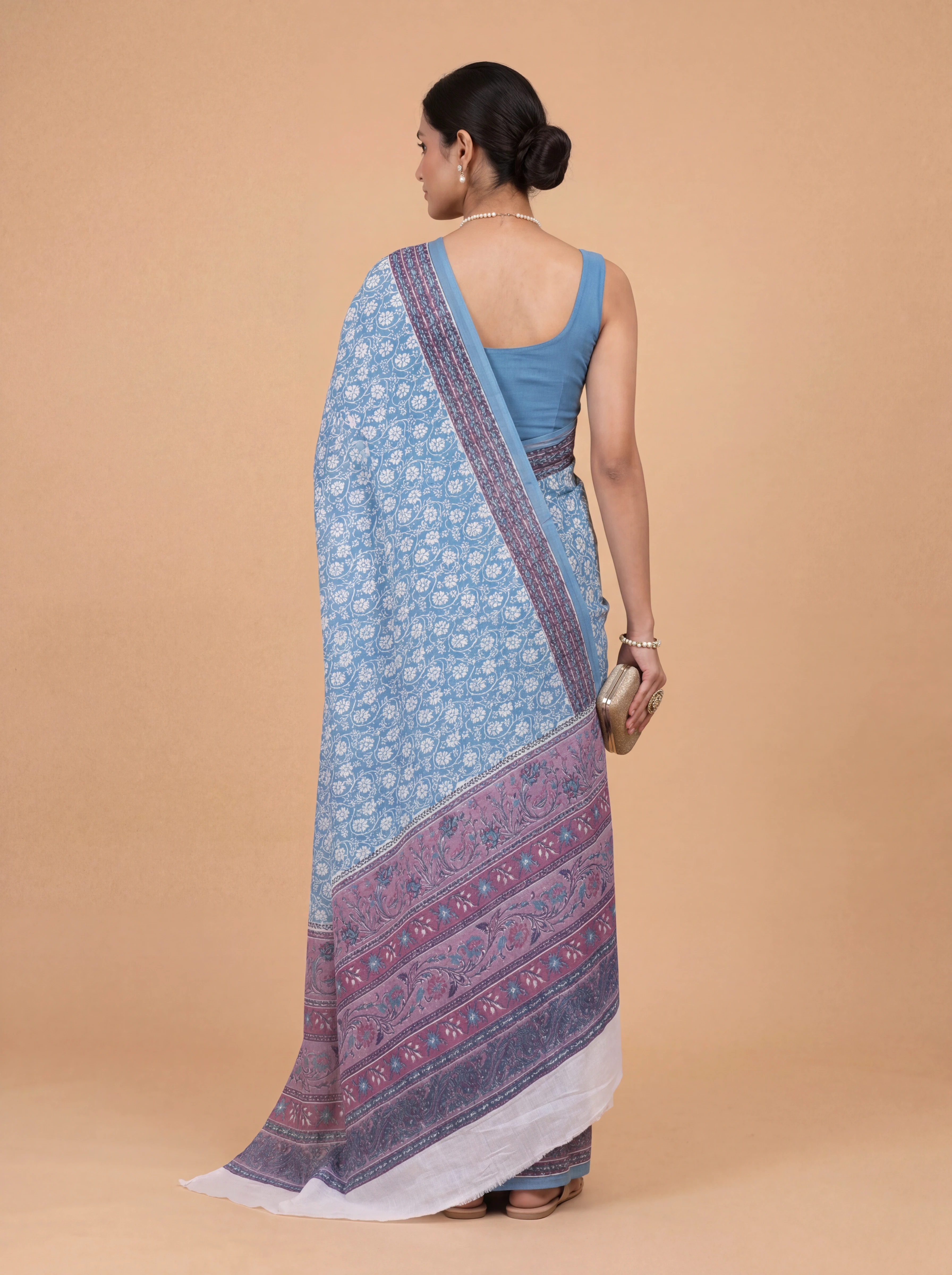 Women Pure Cotton Blue Floral Printed Saree PCS277