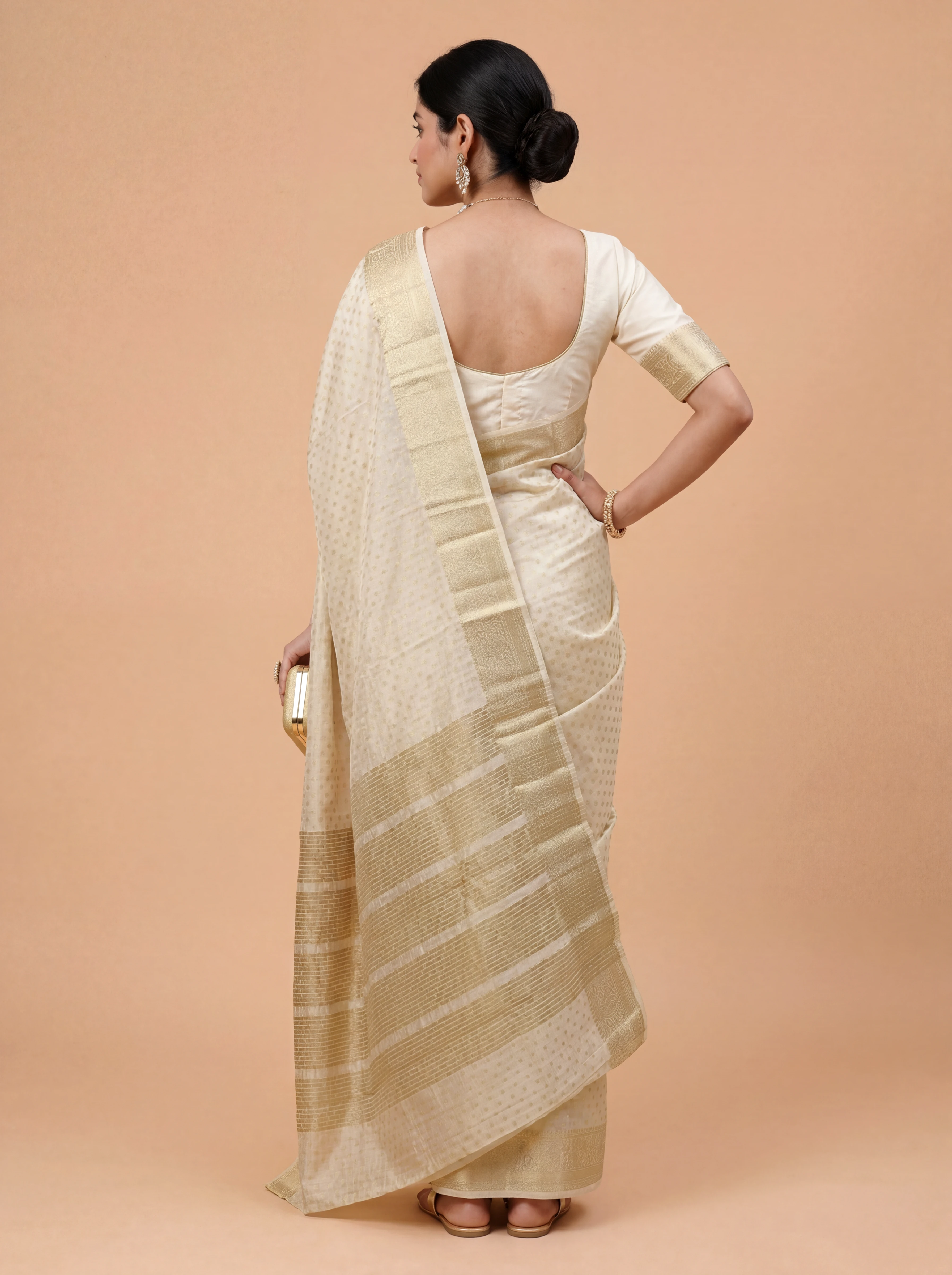 Women Semi Raw Silk Off White Saree SRS123
