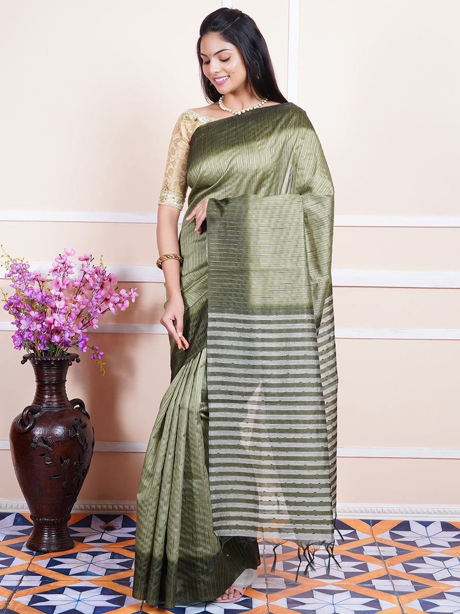 Women Semi Raw Silk Weaving Saree Green SRS49