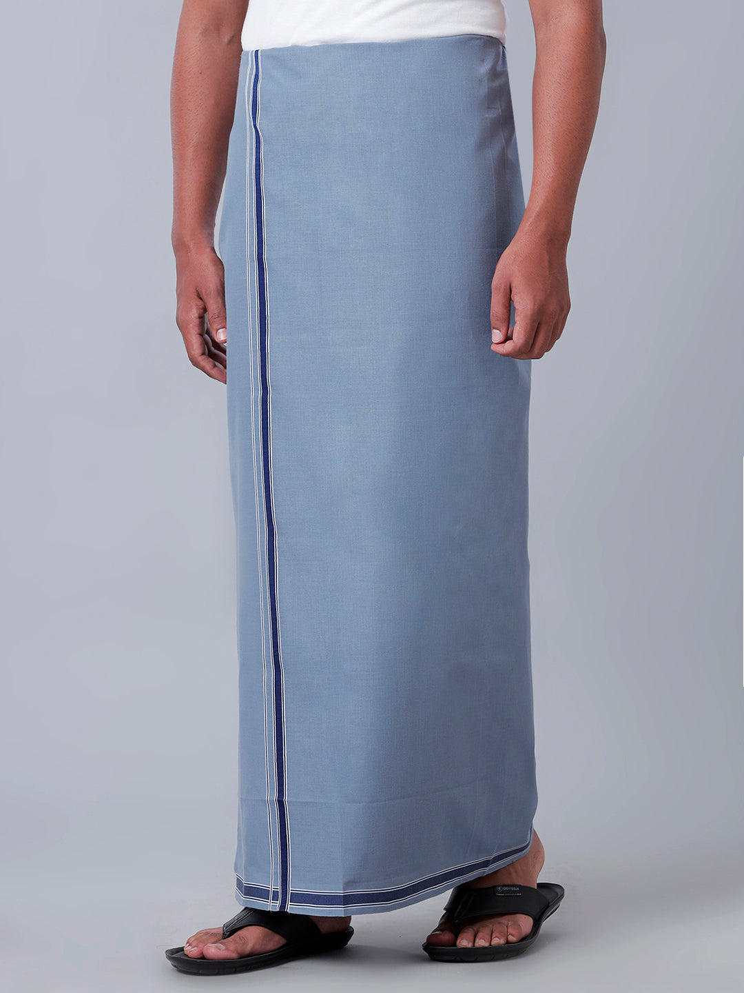 Mens Grey Lungi with Fancy Border Charming Colour 3