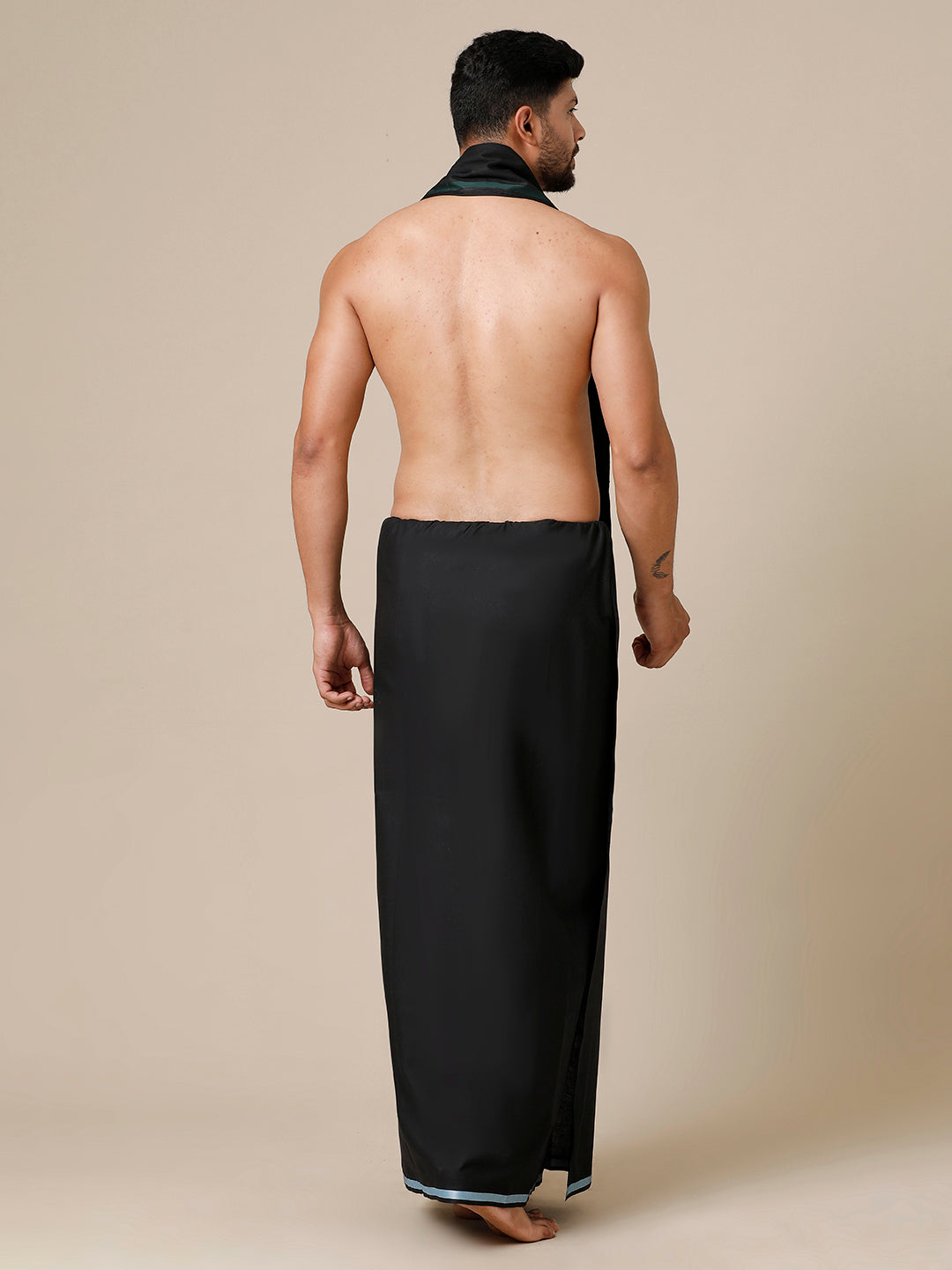 Men Devotional Big Border Dhoti & Towel Combo Grade Black