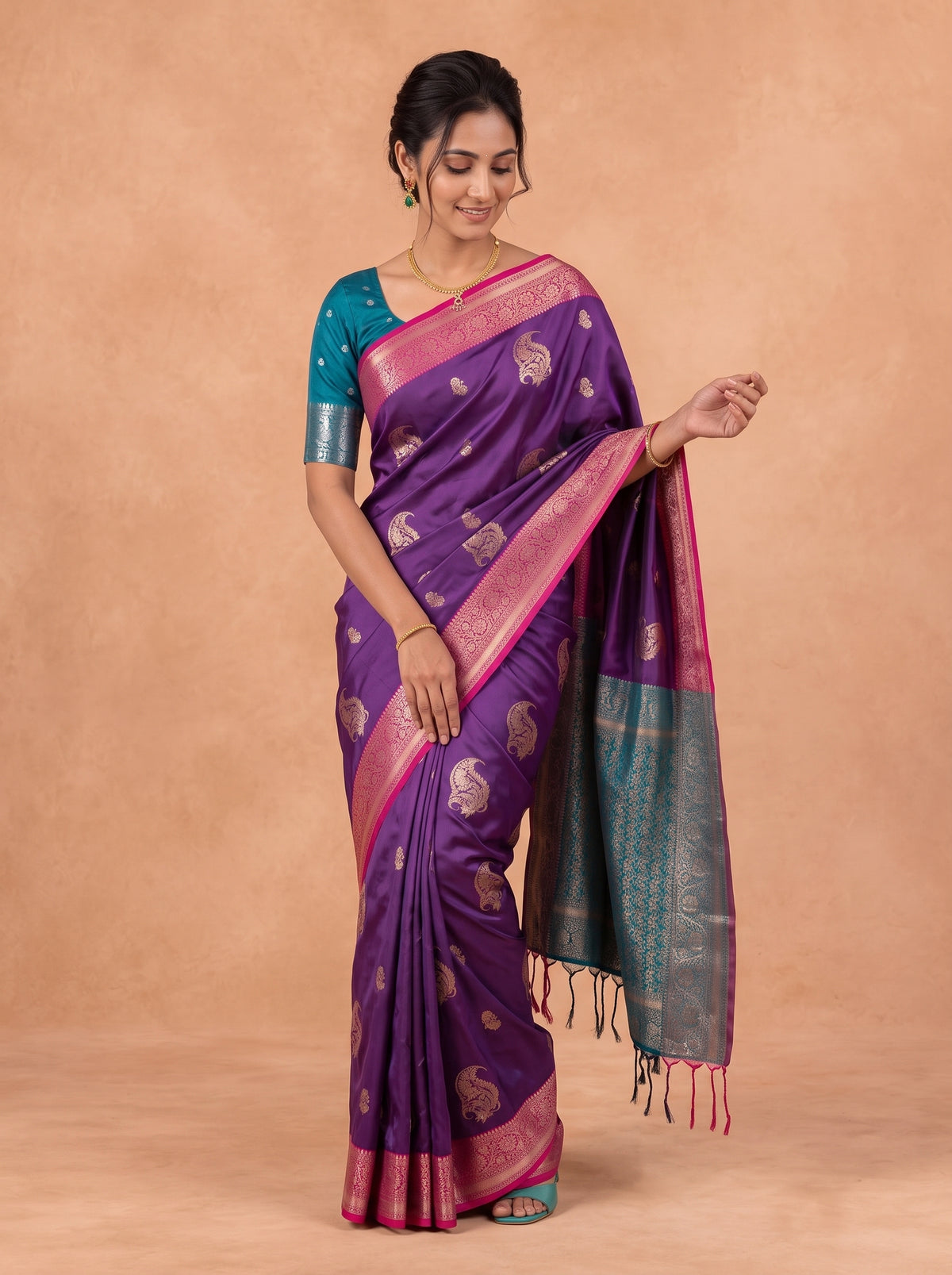 Women Soft Silk Violet Saree SS490
