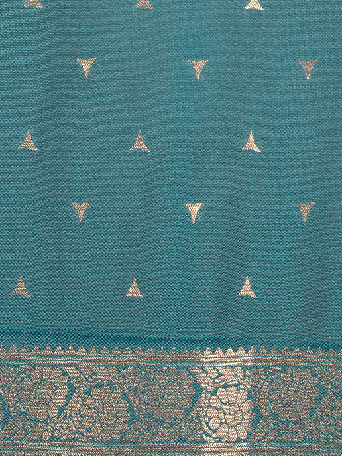 Women Soft Silk Maroon With Green Saree SS464