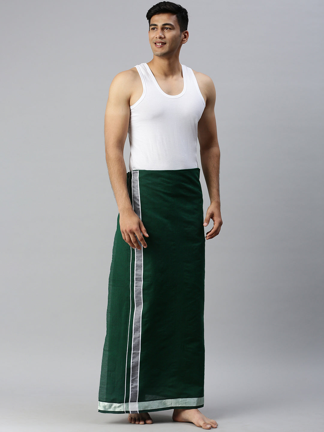 Men Dark Green Lungi with Fancy Border Color Diamond